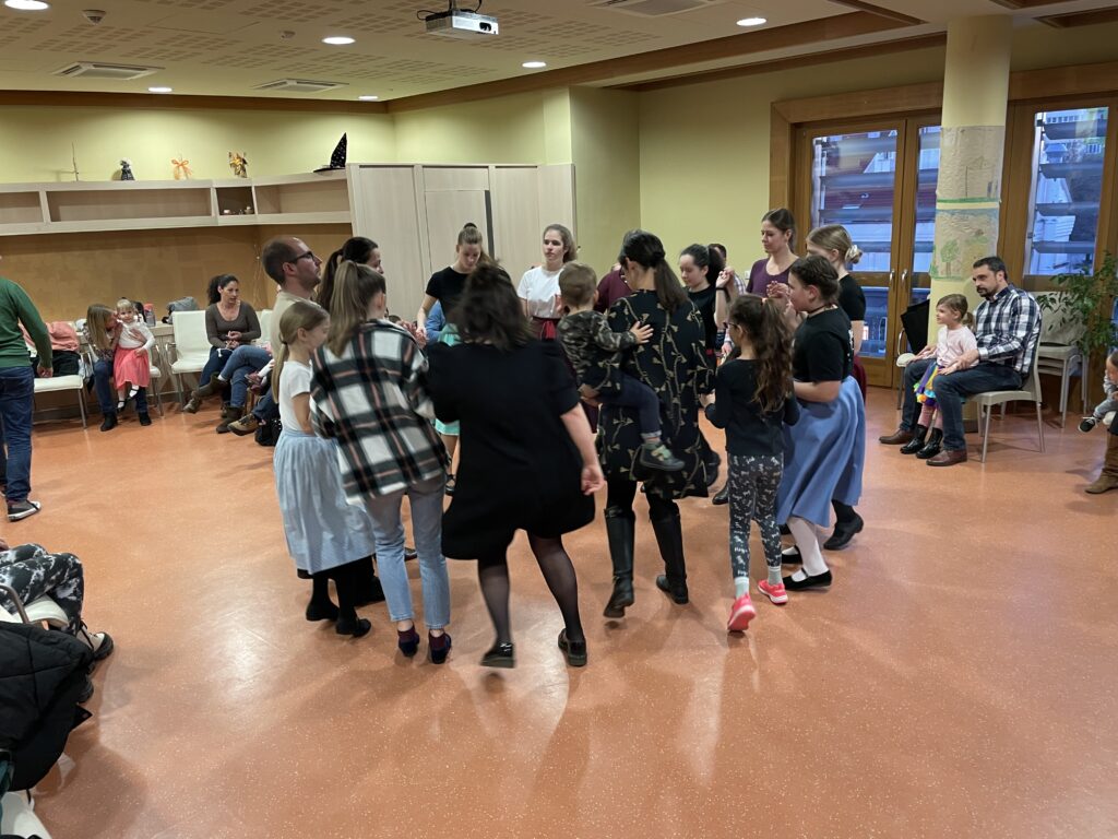 Apropók táncház 2023 02 04 16