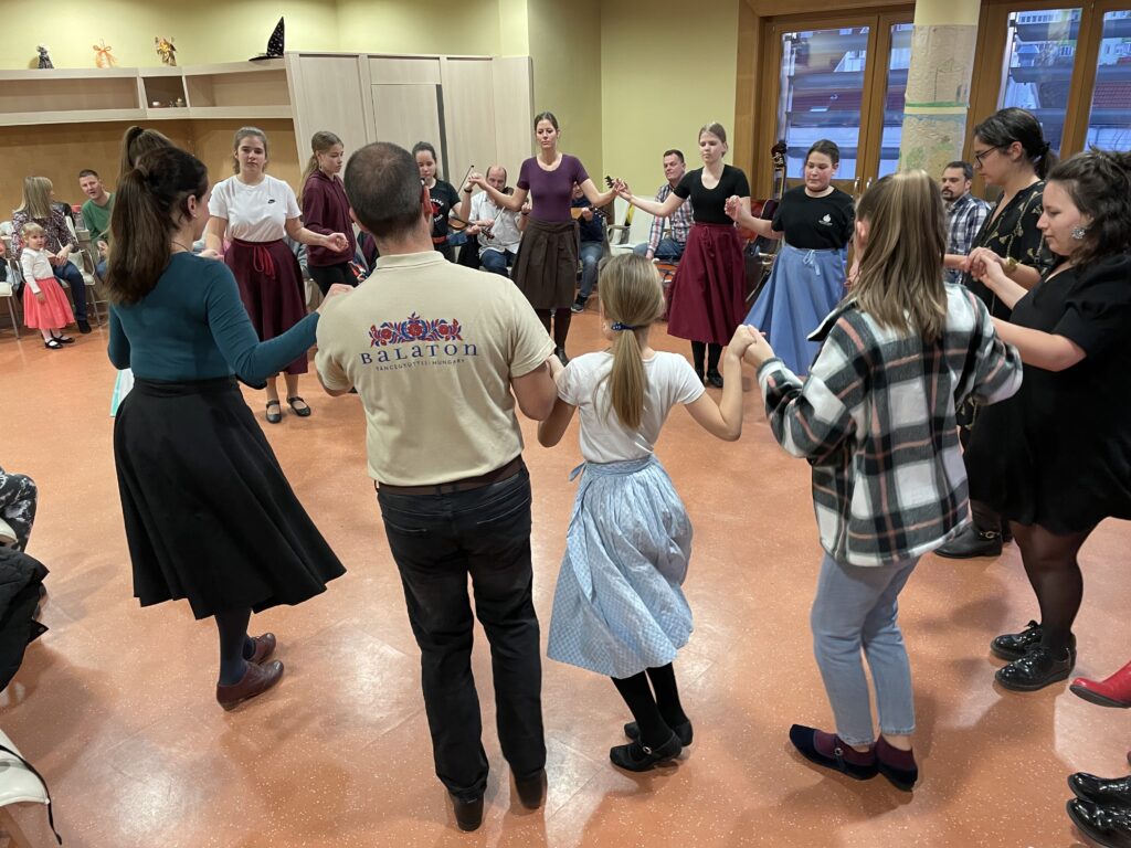 Apropók táncház 2023 02 04 18