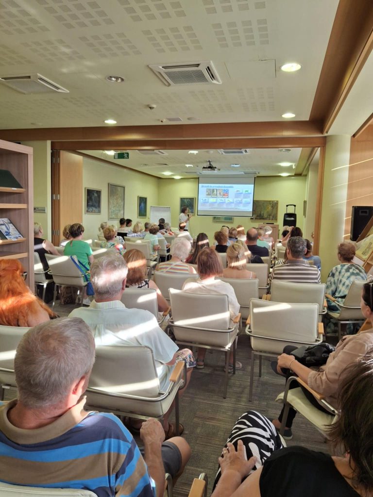 Dd90cb32 6362 444f bae1 ed13d73939fb